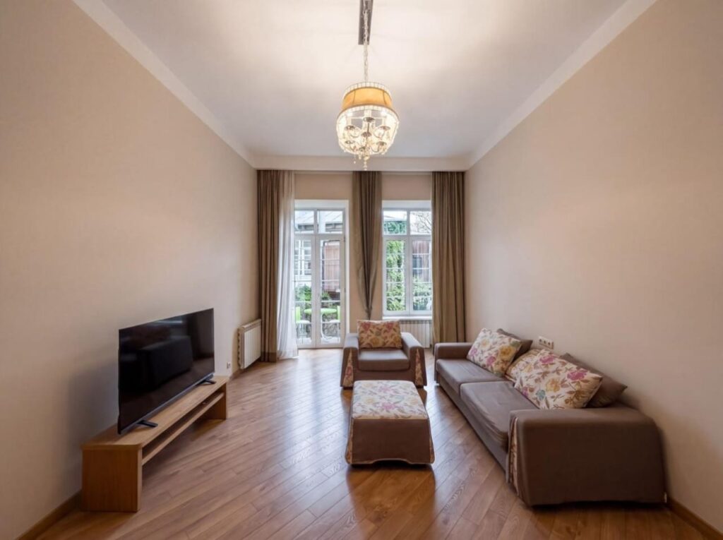 Stylish & Spacious Duplex 2BR | Mtatsminda