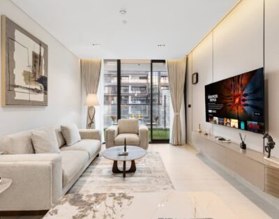 FIRST CLASS | 1BR | Chic Retreat with Private Pool