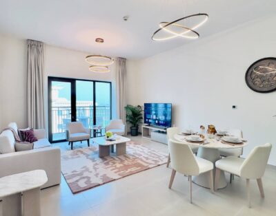 Stunning 2BR | Golf & Circuit Views | Yas Island